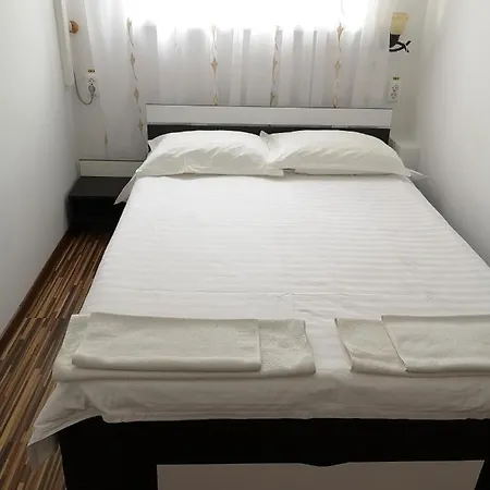 Milica Guest house Jurilovca